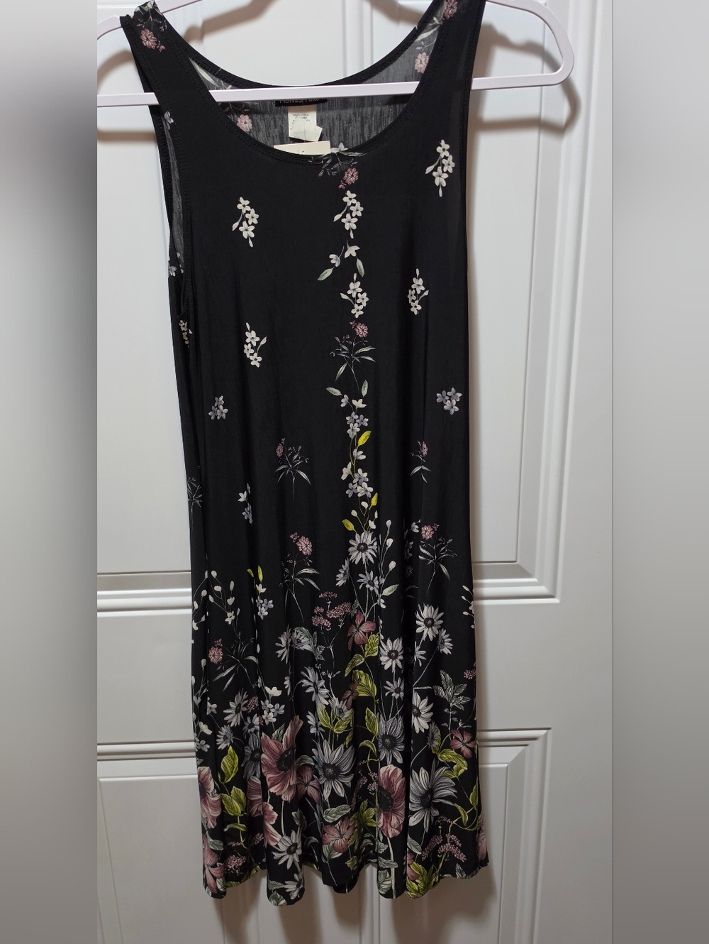 Black Floral Non Wrinkle Dress
